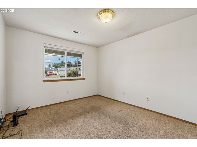 8103 Ne 166TH Ave, Vancouver, WA 98682
