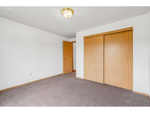 8103 Ne 166TH Ave, Vancouver, WA 98682