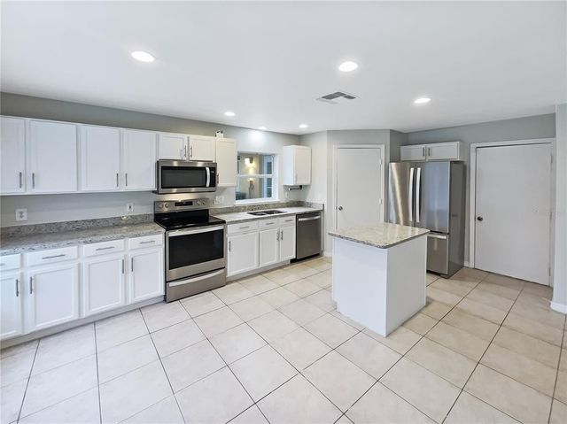 14200 CRYSTAL KEY PLACE, Orlando, FL 32824