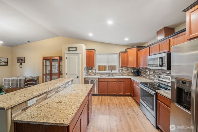 9321 179th Lane SW, Rochester, WA 98579