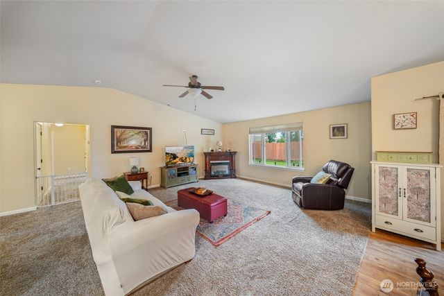 9321 179th Lane SW, Rochester, WA 98579