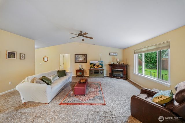 9321 179th Lane SW, Rochester, WA 98579