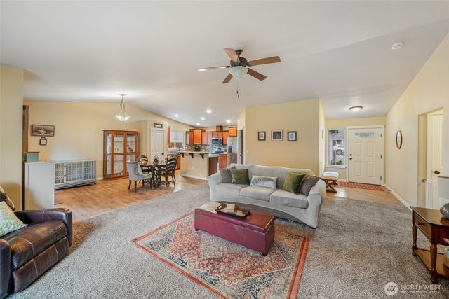 9321 179th Lane SW, Rochester, WA 98579