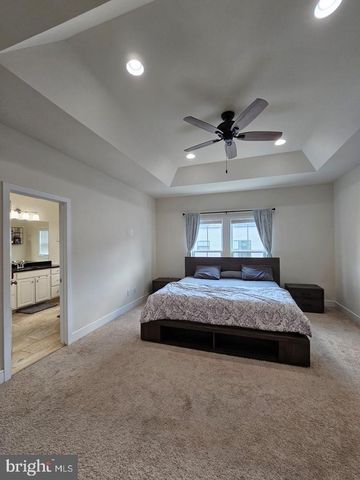 42311 BELGRAVE GARDENS TER, Brambleton, VA 20148