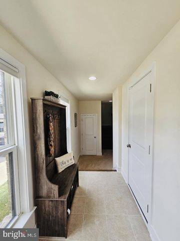 42311 BELGRAVE GARDENS TER, Brambleton, VA 20148