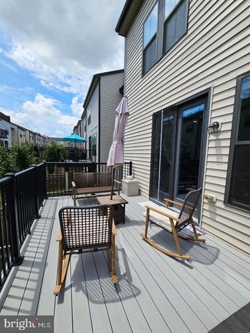 42311 BELGRAVE GARDENS TER, Brambleton, VA 20148