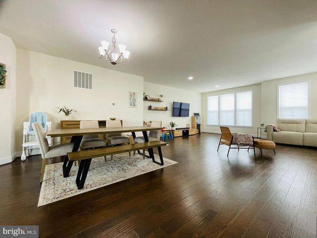 42311 BELGRAVE GARDENS TER, Brambleton, VA 20148
