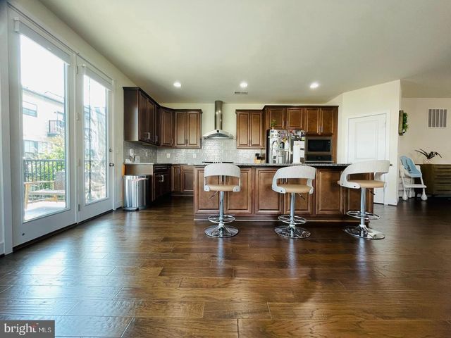 42311 BELGRAVE GARDENS TER, Brambleton, VA 20148
