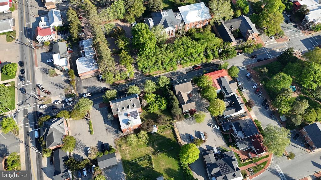 Image 9 of property listing at 116 CROSS ST, Chestertown, MD 21620