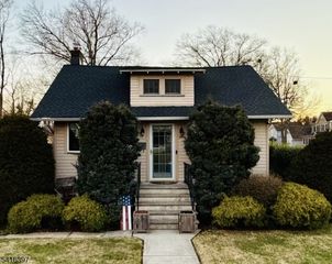 23 Lincoln Ave, Cranford Twp., NJ 07016