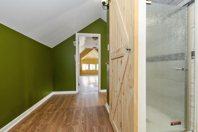 7359 S Vernon Avenue, Chicago, IL 60619