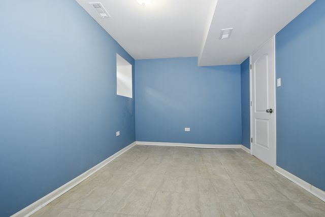 7359 S Vernon Avenue, Chicago, IL 60619