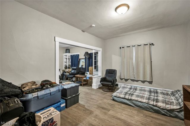 6904 Lawn Avenue, Cleveland, OH 44102