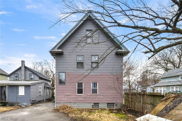 6904 Lawn Avenue, Cleveland, OH 44102