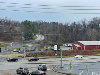 28 FAIRWOOD DR, North Huntingdon, PA 15642