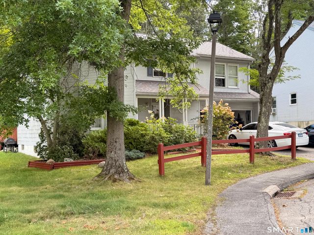 34 Bridle Circle, Torrington, CT 06790
