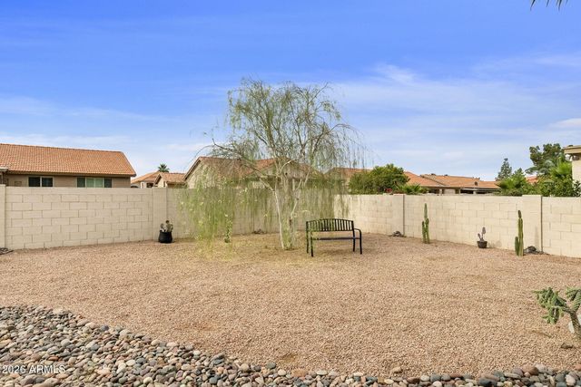 11135 E ELMHURST Drive, Sun Lakes, AZ 85248