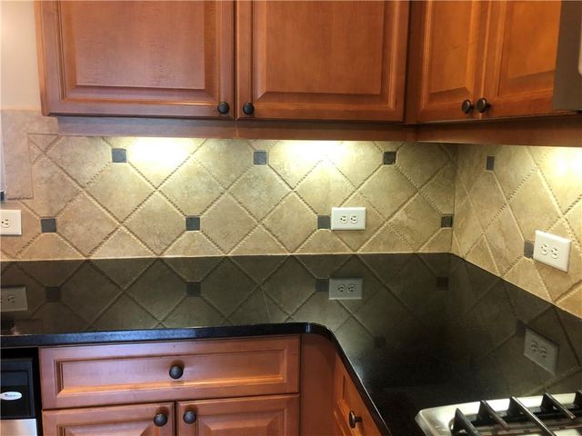 10240 Billings Pointe, Alpharetta, GA 30022