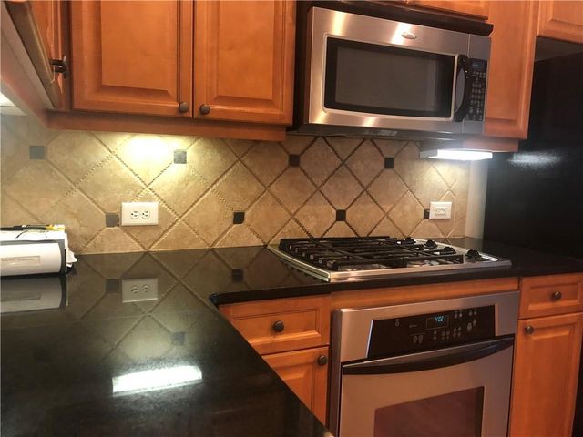 10240 Billings Pointe, Alpharetta, GA 30022