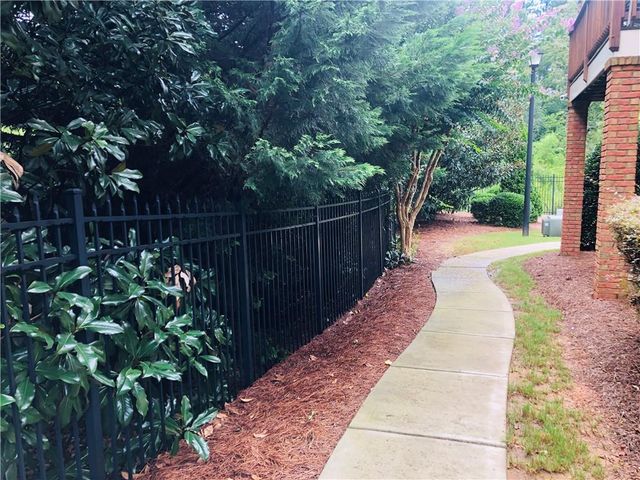 10240 Billings Pointe, Alpharetta, GA 30022