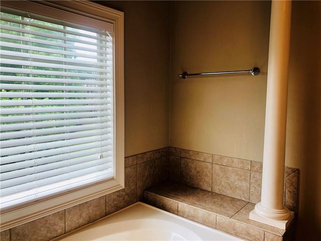 10240 Billings Pointe, Alpharetta, GA 30022