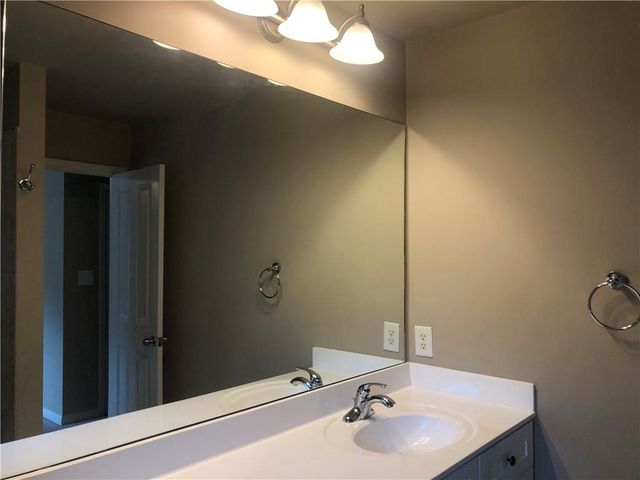10240 Billings Pointe, Alpharetta, GA 30022