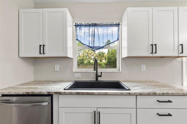 1218 E NEW ORLEANS AVENUE, Tampa, FL 33603