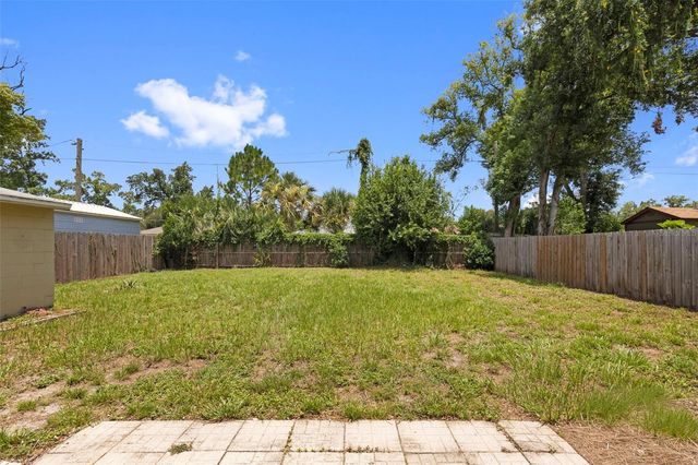 1218 E NEW ORLEANS AVENUE, Tampa, FL 33603
