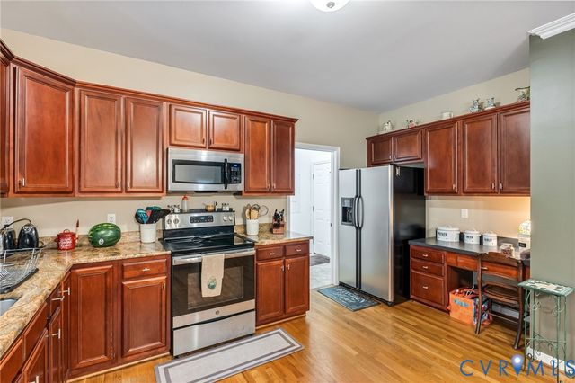 8216 Cookes Farm Ct, Henrico, VA 23231