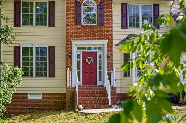 8216 Cookes Farm Ct, Henrico, VA 23231