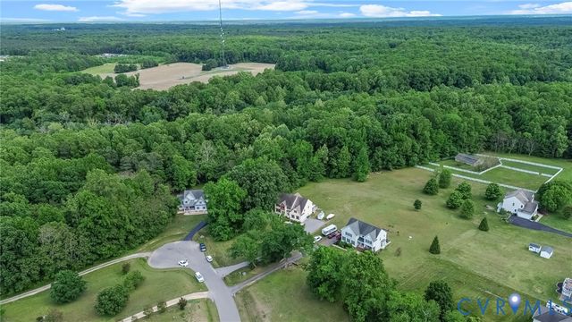 8216 Cookes Farm Ct, Henrico, VA 23231