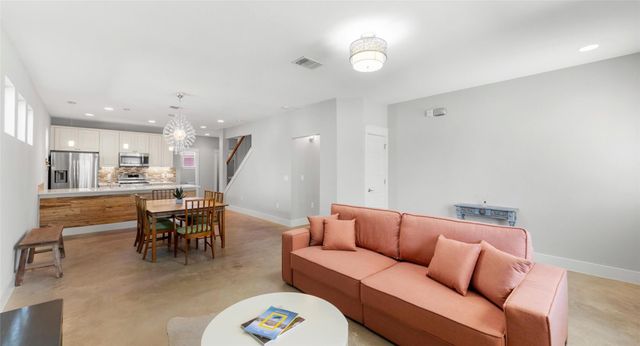 3104 Neal ST, Austin, TX 78702