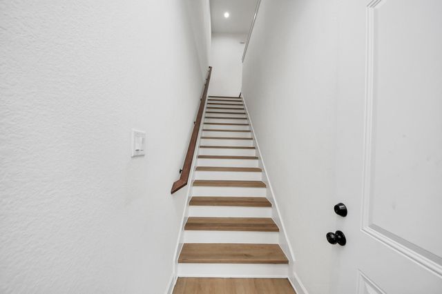 8316 Corinth Street c, Houston, TX 77051
