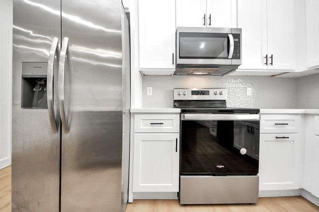 8316 Corinth Street c, Houston, TX 77051