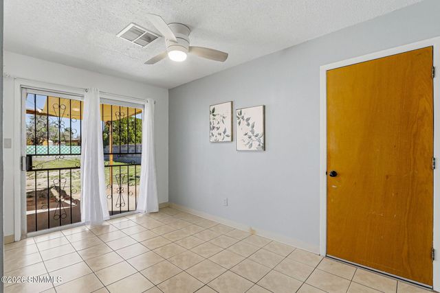 1820 Debra Street, Las Cruces, NM 88001