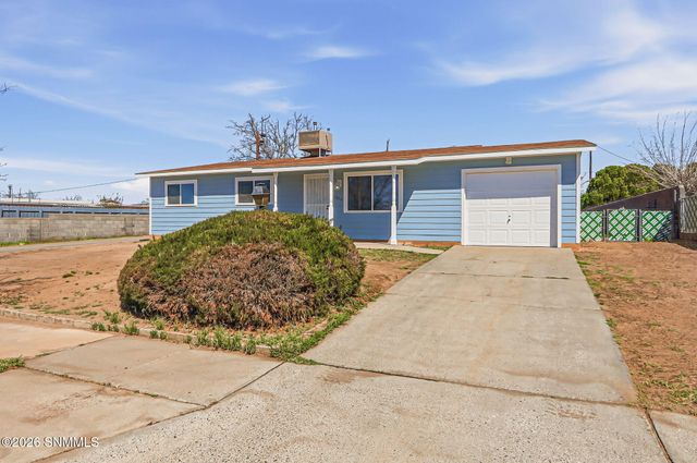 1820 Debra Street, Las Cruces, NM 88001