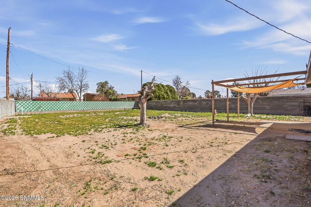 1820 Debra Street, Las Cruces, NM 88001