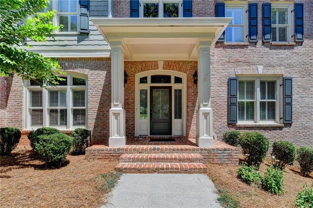 6940 Laurel Oak Drive, Suwanee, GA 30024