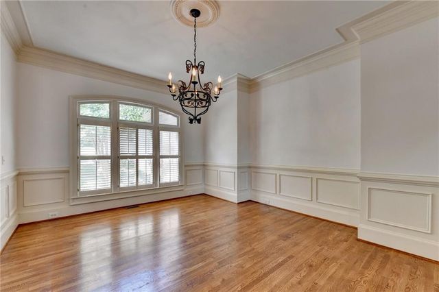6940 Laurel Oak Drive, Suwanee, GA 30024
