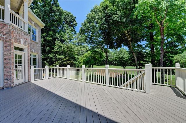 6940 Laurel Oak Drive, Suwanee, GA 30024