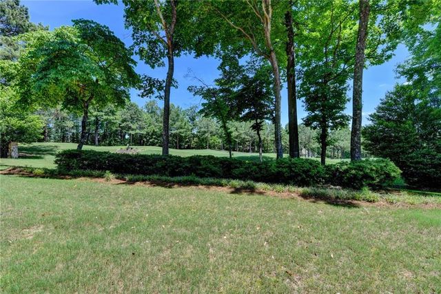 6940 Laurel Oak Drive, Suwanee, GA 30024