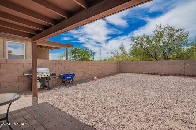8569 W Amazilia Place, Tucson, AZ 85757