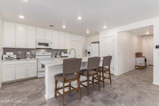 8569 W Amazilia Place, Tucson, AZ 85757