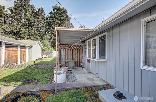 1807 N Tower Avenue, Centralia, WA 98531