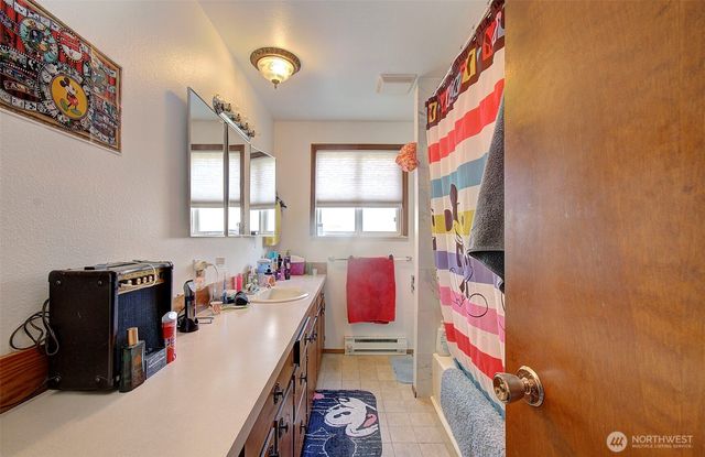 1807 N Tower Avenue, Centralia, WA 98531