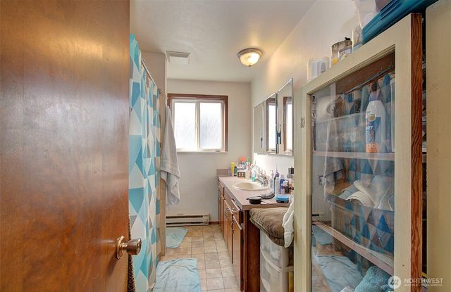 1807 N Tower Avenue, Centralia, WA 98531