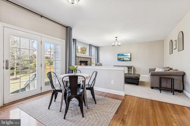 5793 WATERLOO BRIDGE CIR, Haymarket, VA 20169