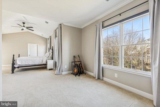 5793 WATERLOO BRIDGE CIR, Haymarket, VA 20169