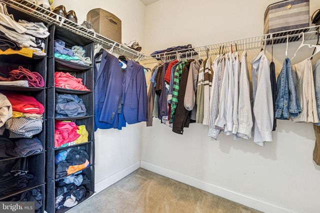 5793 WATERLOO BRIDGE CIR, Haymarket, VA 20169