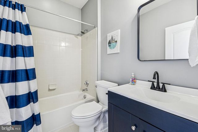 5793 WATERLOO BRIDGE CIR, Haymarket, VA 20169